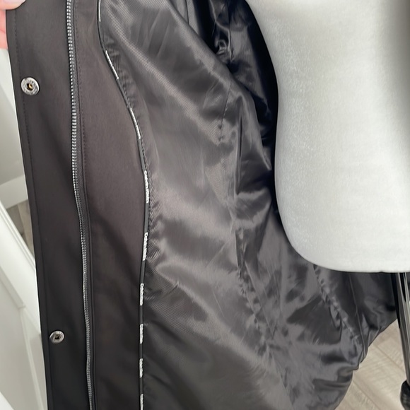 NEW Calvin Klein Softshell Jacket 🖤 - Picture 11 of 15